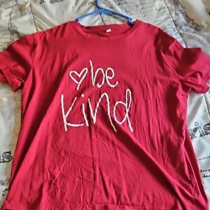 Amazon Womens Red 'Be Kind' Short Sleeve Tee